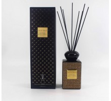 Ароматизатор диффузионный (0.5 л) Oak wood and black current Дф-№2-500мл