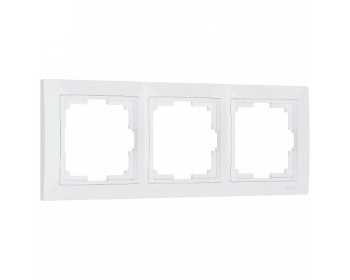 Рамка на 3 поста Werkel Snabb basic W0032001