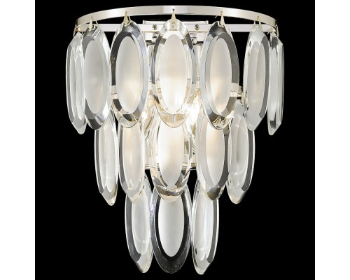 Бра Wertmark Eletta 